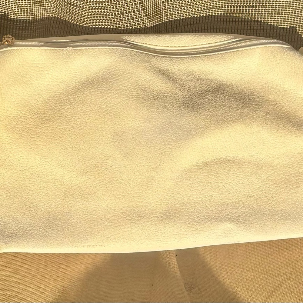 Michael Kors Cream Clutch